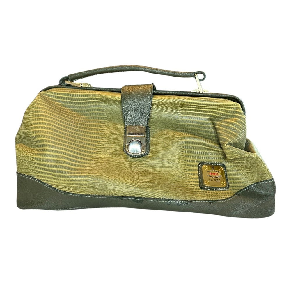 Vintage - Renaissance Leather Goods green hand bag. LH-1017